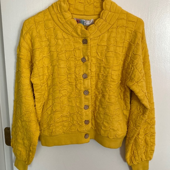 Free People Beach golden yellow sweater. Size XS/ T/P - Picture 1 of 12